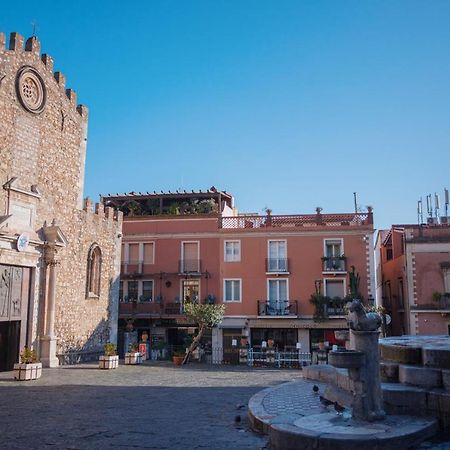 Castalia Apartments & Rooms Duomo Taormina Exterior foto