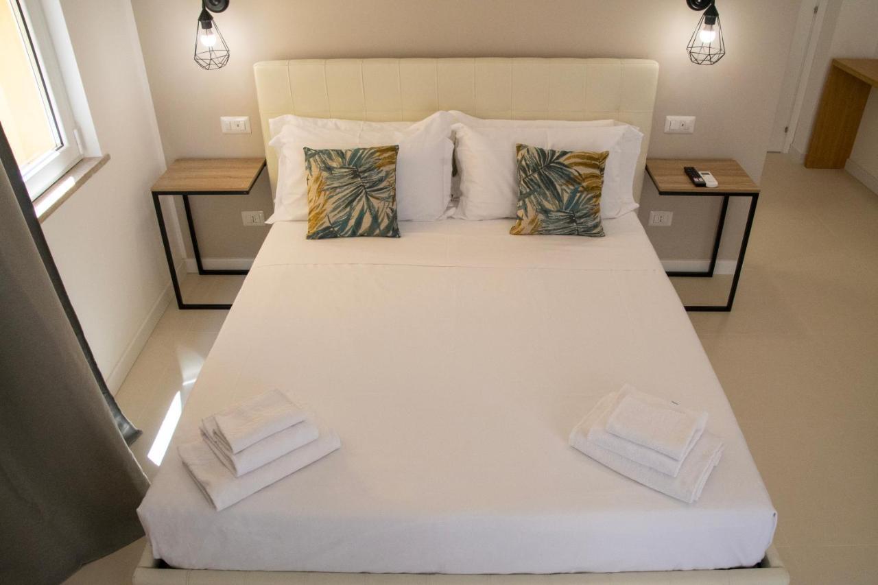 Castalia Apartments & Rooms Duomo Taormina Exterior foto